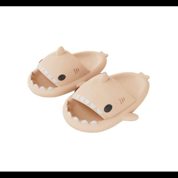 NWT Wool + Pepper Co. Kawaii Non-Slip Open Toe Shark Sandals - Picture 5 of 11